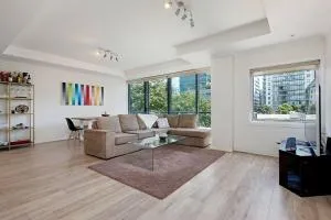 Spacious apartment minutes from the CBD - South Melbourne
