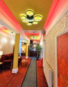 Yardley Manor Hotel