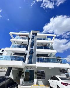 Moderno apartamento de estilo europeo en Santo Domingo Este