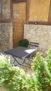 Maisons de vacances L Estello, Village house in Provence : photos des chambres