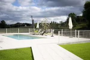 O Pombal - 托雷斯诺瓦斯