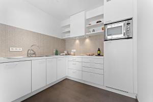 Seaflow-Holiday appartment with frontal sea view