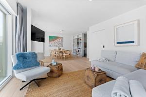 Seaflow-Holiday appartment with frontal sea view