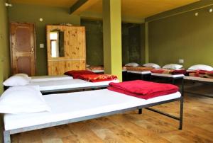 UpClimb Longstay for bus or taxi only guests