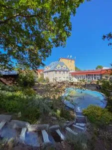 OWR Universal - Łazy