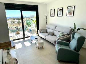 Penthouse 2-Rooms with Private Jacuzzi in the Solarium