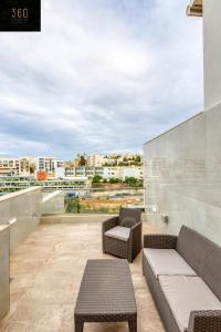 Duplex penthouse in St. Julians with Views & BBQ by 360 Estates