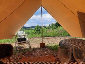 Tentes de luxe Tente de Luxe, dans la nature, La Chaise - Planchez, Anost, Lac des Settons : photos des chambres