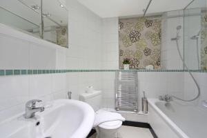 Bryanston Apartments