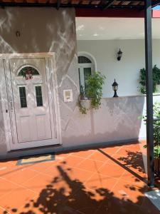 Christina's house with 2 bedrooms and free parking