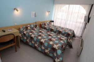 Hotels Hotel Bains Sarrailh : photos des chambres