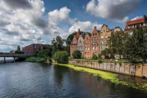 Old River Apartment