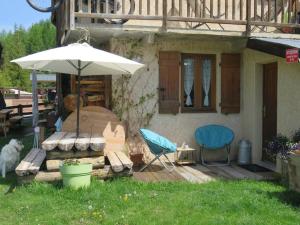 Appartements Studio en rez de chaussee, avec jardin partage. : photos des chambres