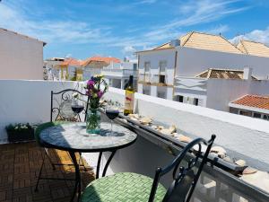 Central Tavira apartment with balcony, Casa Cristina