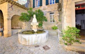 Appartements Stunning Apartment In Sablet With Outdoor Swimming Pool, Heated Swimming Pool And 1 Bedrooms : photos des chambres