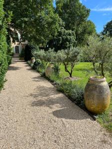 B&B / Chambres d'hotes La Bastide des Grands Chenes : photos des chambres