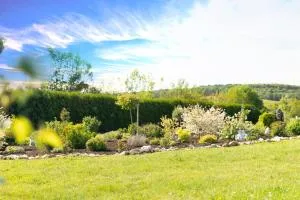 莱松迪尼斯住宿加早餐旅馆 - Morangis