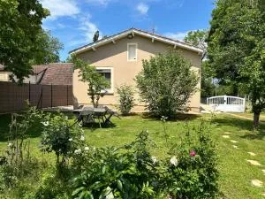 Maison Confit - 拉维恩