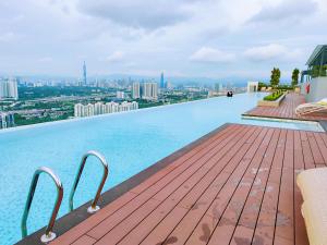 KLCC Pool View Homestay（隆景民宿）