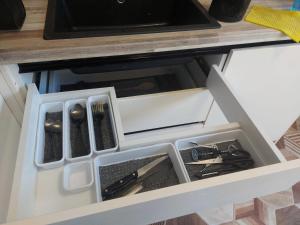 Апартамент Божур