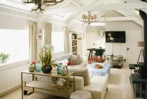 Wellies & Waves - 索尔科姆