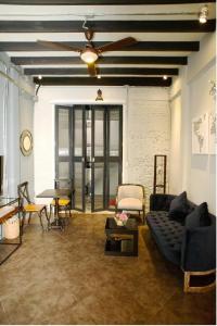 Inner Old Town 196 Chic Guesthouse - self check in