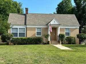 Calypso Pensacola in East Hill Neighborhood ! - Goulding