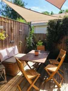 Maisons de vacances Cocon entre presqu'ile du Cap Ferret et plages oceanes - terrasse - 1 velo gratuit : photos des chambres