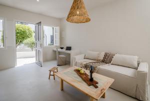 Superior Maisonette Suite room in Scorpios Beach Hotel