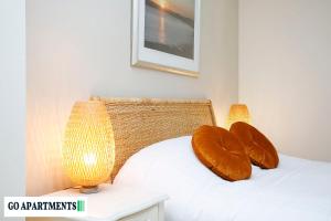 Large 2 Bed Edinburgh City Centre Apartment - FREE Parking