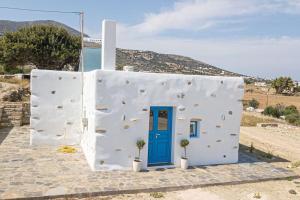 obrázek - Traditional home in Paros.