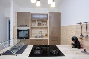 Apartments by the sea Rogoznica - 10268