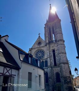 Appartements La dimeresse : charmant 2 pieces avec vue, dans le centre medieval : photos des chambres