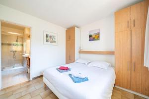 Hello Côte DAzur - 2 bedroom apartment with balcony close to the sea