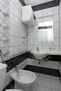 Apartments by the sea Selce, Crikvenica - 18195