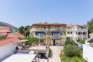 Apartments by the sea Grebastica, Sibenik - 20736