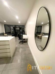 Boujee in Braddon - 1bd 1bth Apt