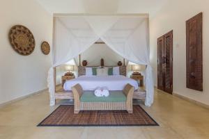 Villa Budha 1: 4bedrs 12m Pool, 700m2 garden with BBQ