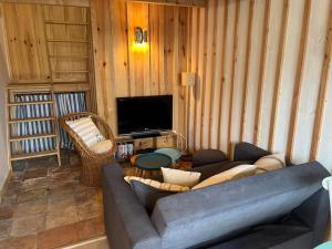 Maisons de vacances Le Cocon du Bassin YourHostHelper : photos des chambres