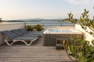 Apartments & rooms Stella Adriatica 