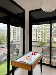 Penthouse T2 Métro GratteCiel
