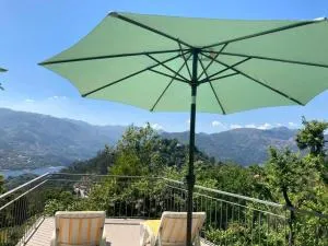 Casa de Casarelhos - Lareira - Vistas rio e serra - Ventosa