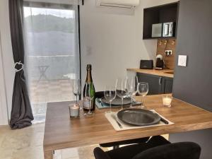 Appartements Appartement Balneo Jacuzzi Ext. : photos des chambres