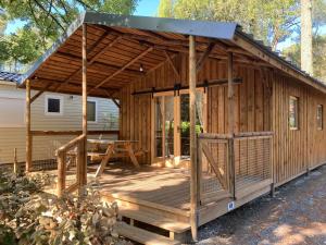 Campings Le Domaine des Pins : photos des chambres