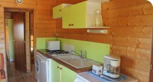 Campings Camping Onlycamp Pierre & Sources : photos des chambres