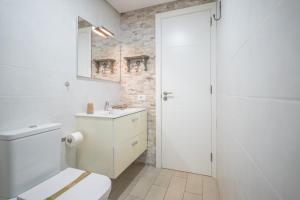 GO2TENERIFE ApartArona City center & Beach at 5 min