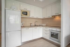 GO2TENERIFE ApartArona City center & Beach at 5 min