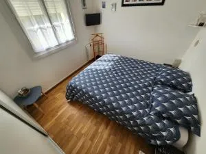 Chambre à 25 min du circuit des 24h . - Joué-lʼAbbé