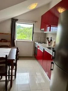 Apartmani Luka - Žrnovo