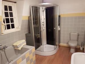 B&B / Chambres d'hotes le clos Sainte Helene : Chambre Double